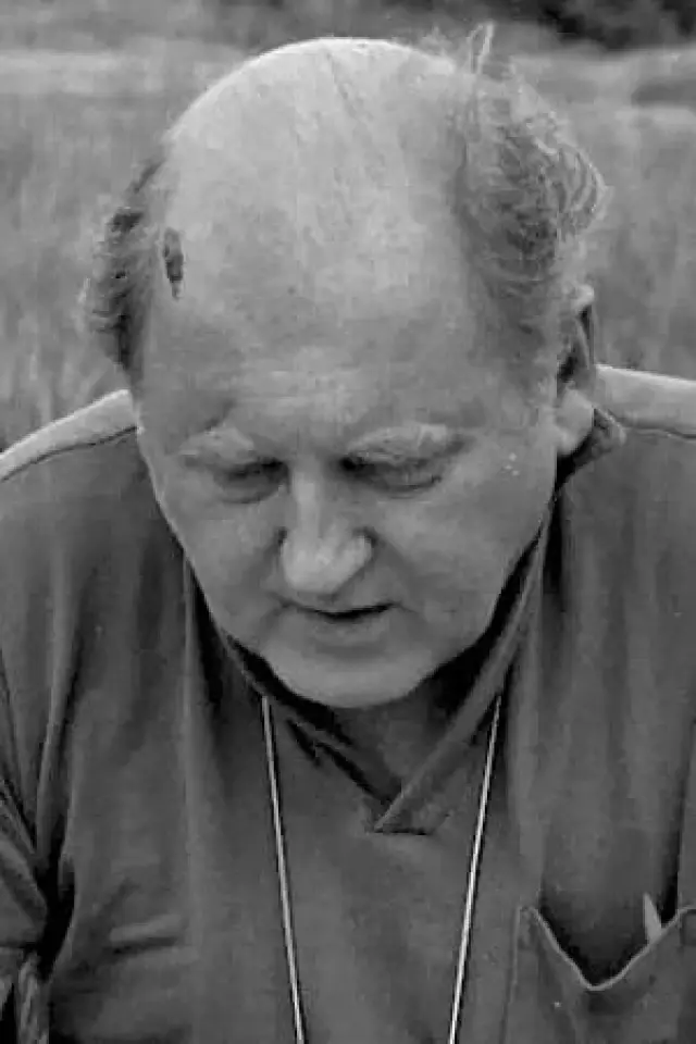 Zdjęcie  (John Gilling)