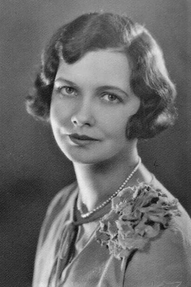 Zdjęcie  (Joyce Barbour)