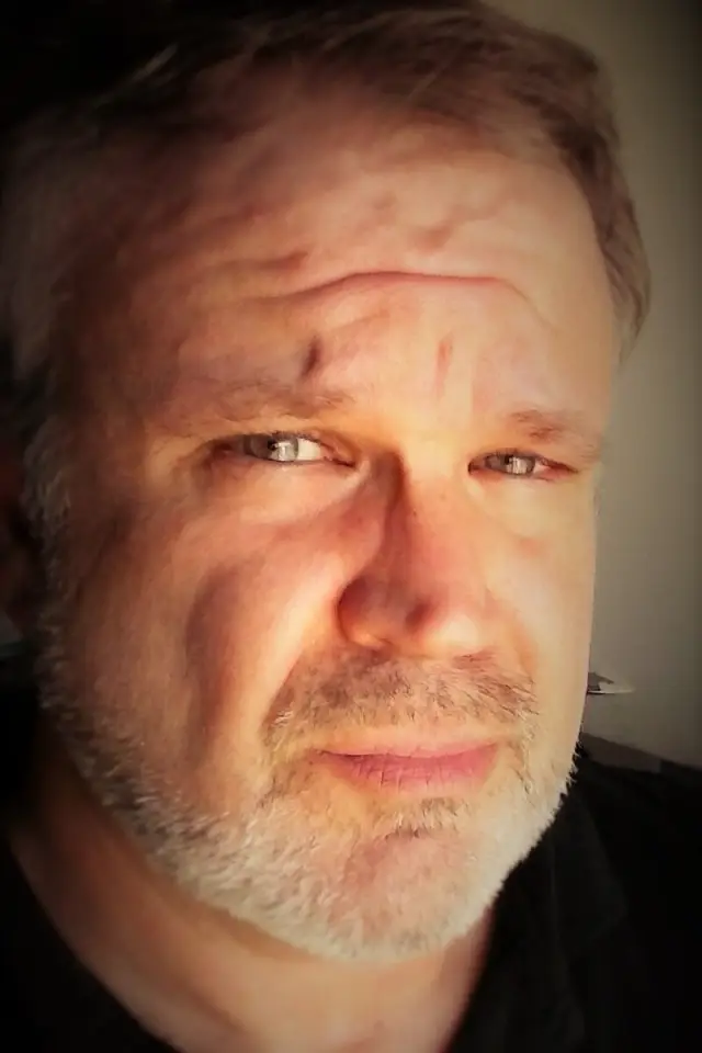 Zdjęcie  (Khris Kaneff)