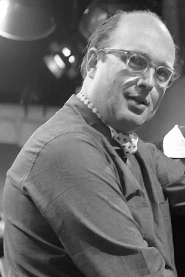 Zdjęcie  (John Llewellyn Moxey)