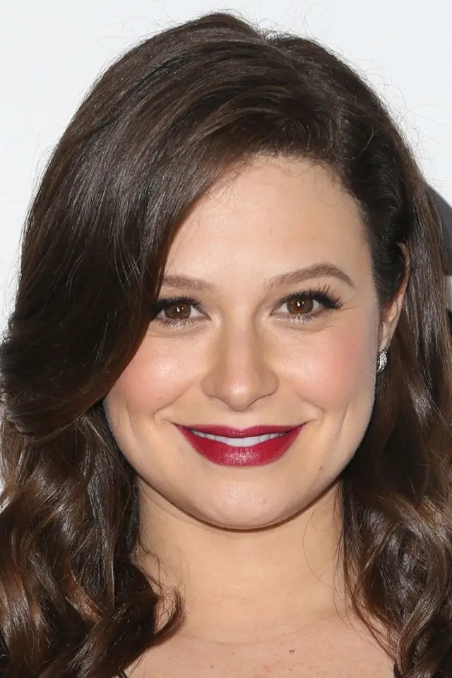 Zdjęcie Katie Lowes