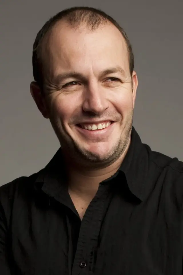 Zdjęcie  (Brendon Burns)