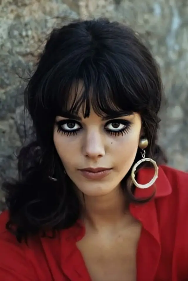Zdjęcie Tina Aumont (Tina Aumont)