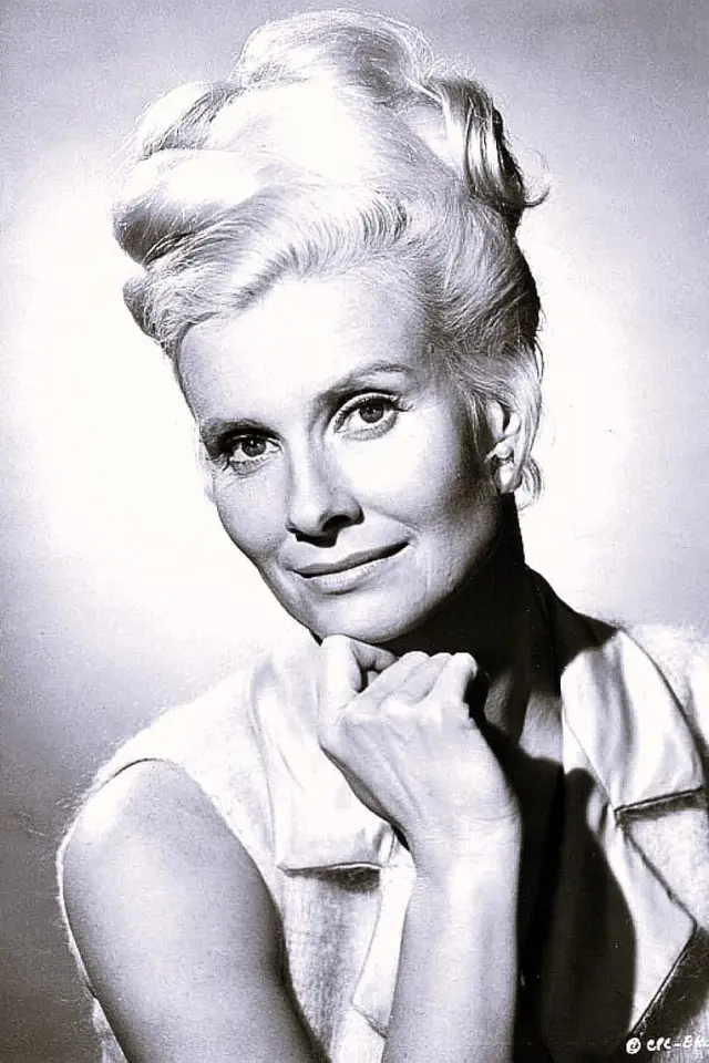Zdjęcie  (Marian McCargo)
