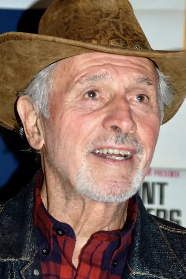 Zdjęcie Michael Forest