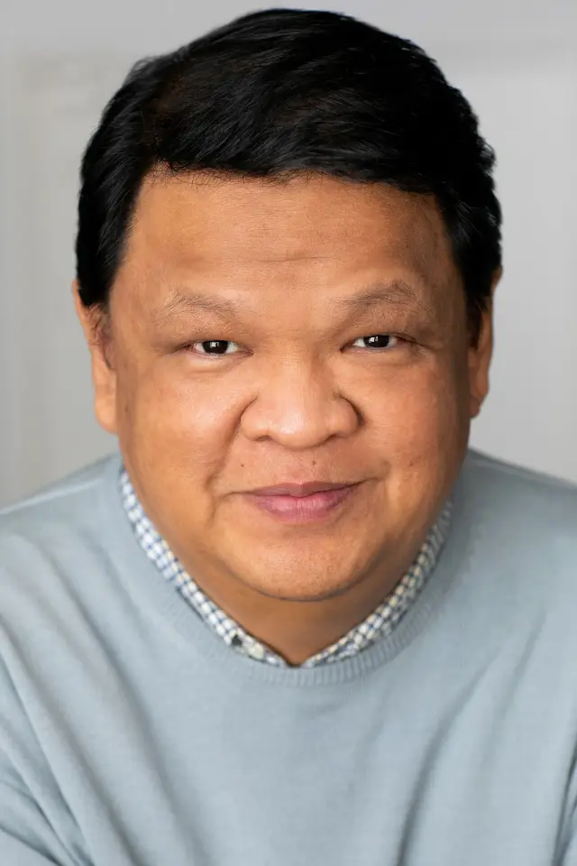 Zdjęcie Kent Avenido (Kent Avenido)