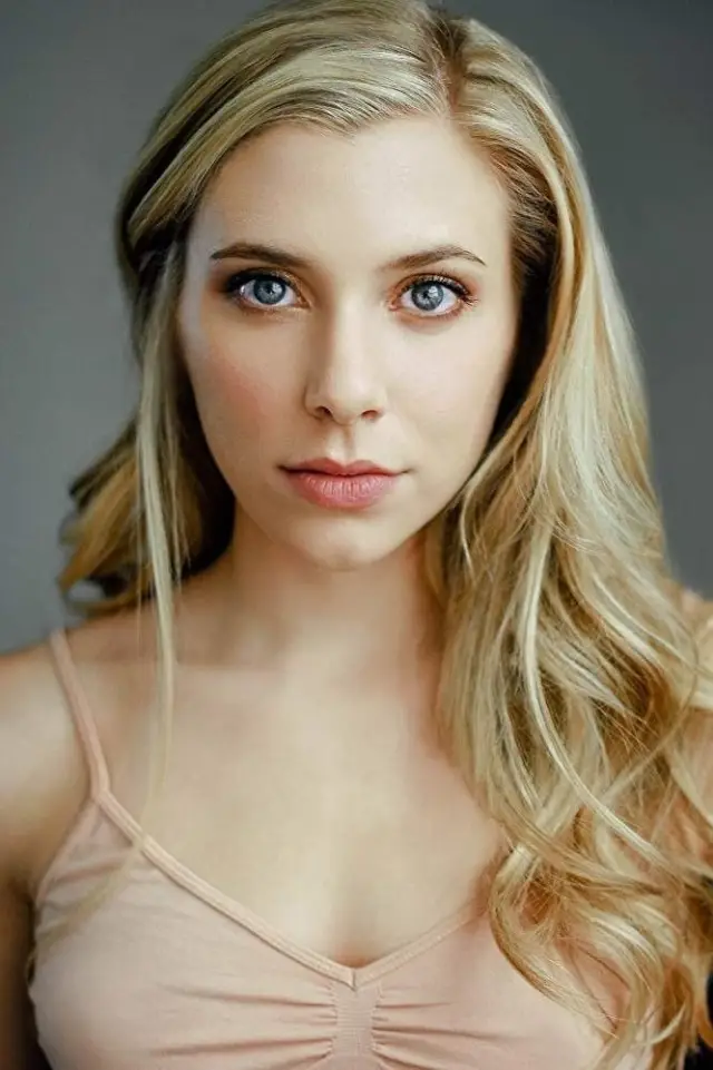 Zdjęcie  (Skyler Day)