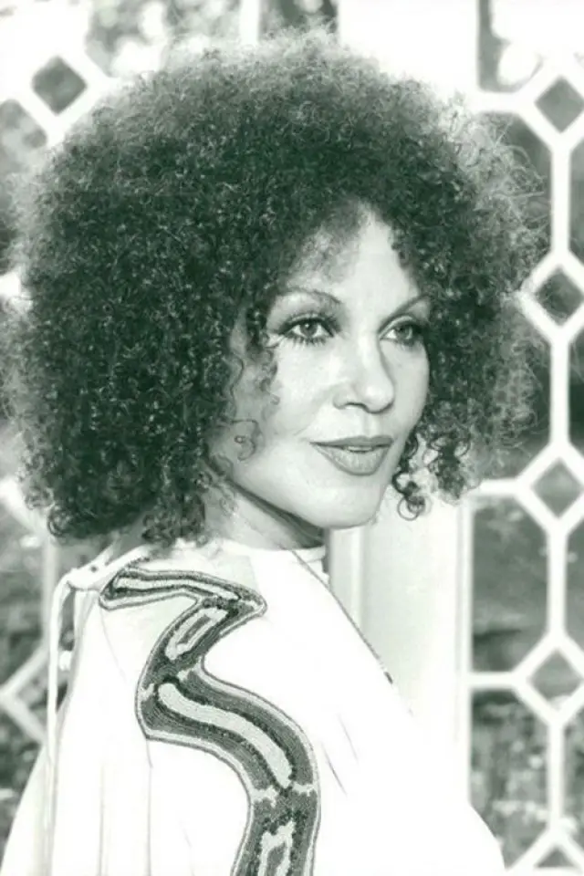 Zdjęcie  (Cleo Laine)