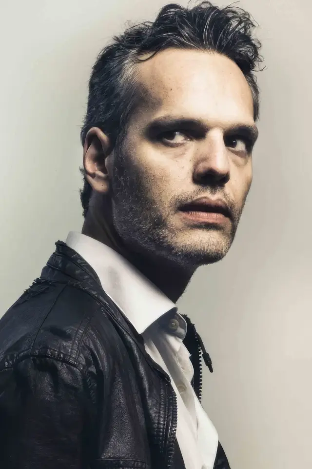 Zdjęcie Tony Corvillo