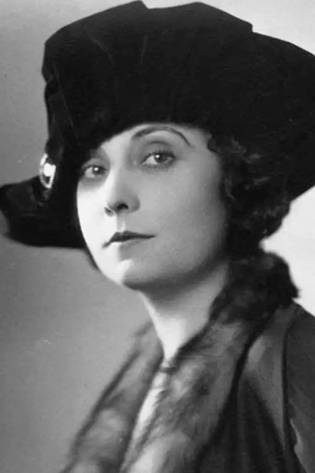 Zdjęcie  (Maude George)