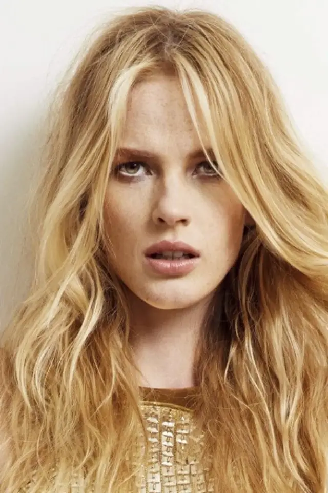 Zdjęcie  (Anne Vyalitsyna)