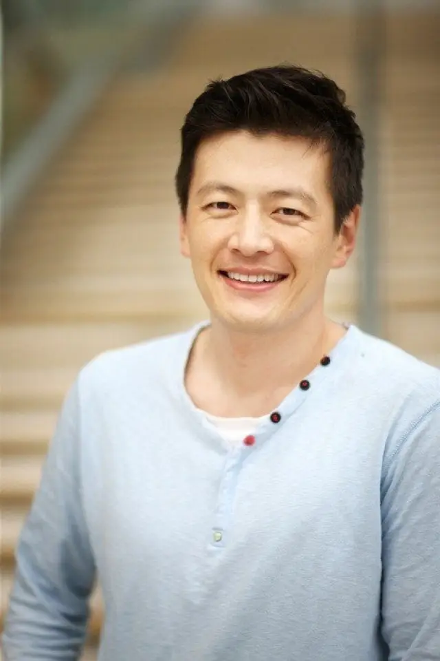 Zdjęcie  (Jung Chan)
