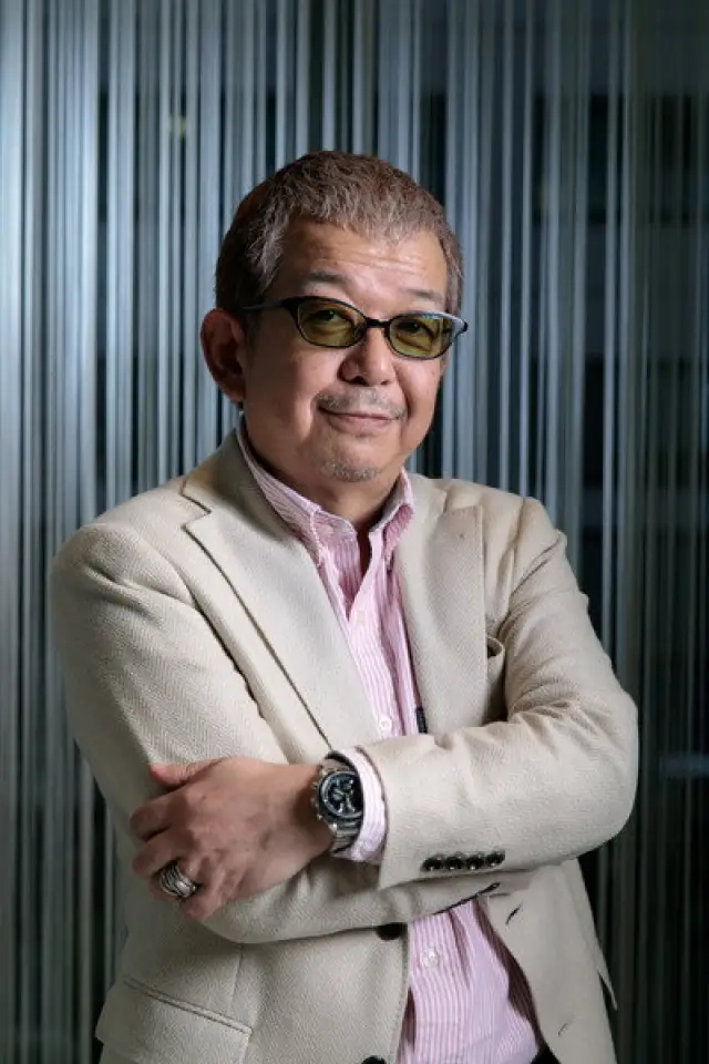 Zdjęcie  (Kazuhiro Kiuchi)