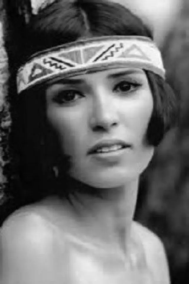 Zdjęcie  (Sacheen Littlefeather)