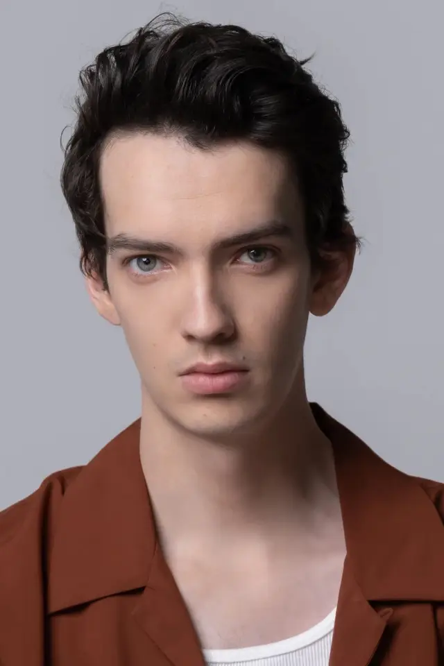 Zdjęcie Kodi Smit-McPhee