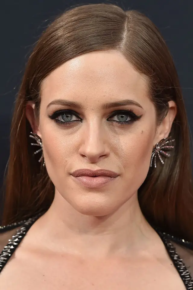 Zdjęcie Carly Chaikin