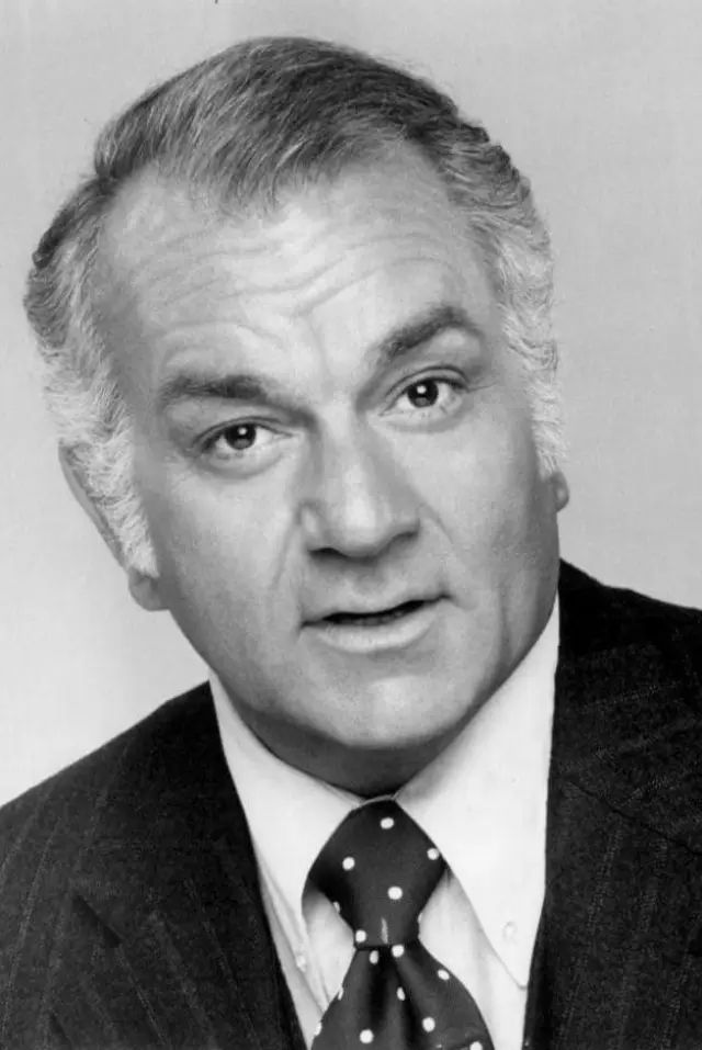 Zdjęcie  (Robert Mandan)