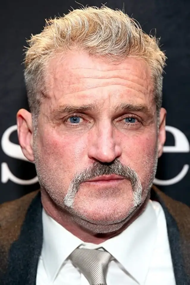 Zdjęcie James Colby
