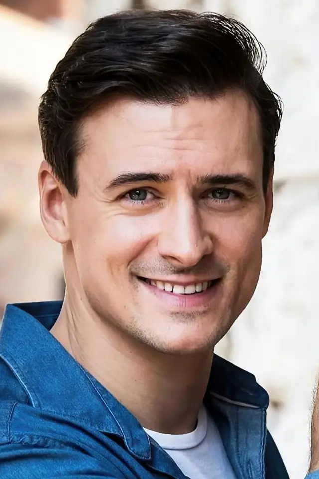 Zdjęcie Mateusz Damięcki (Mateusz Damięcki)