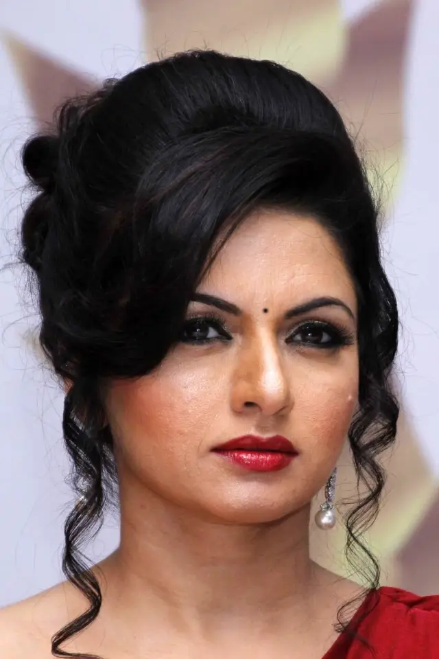 Zdjęcie  (Bhagyashree)