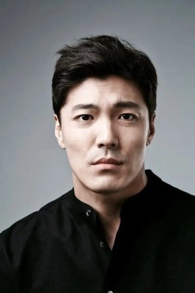 Zdjęcie  (Lee Jae-yoon)