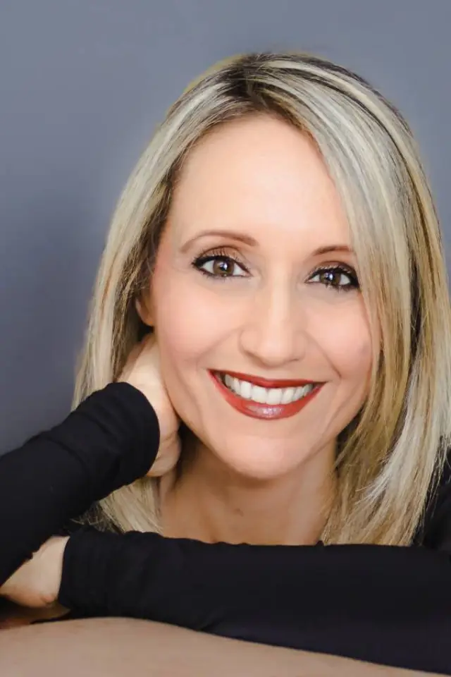 Zdjęcie  (Sharon Farber)