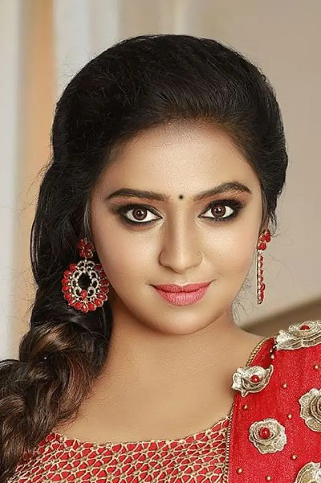 Zdjęcie  (Lakshmi Menon)
