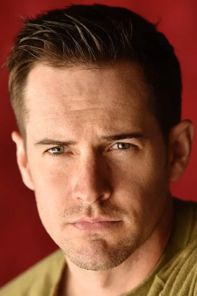 Zdjęcie  (Jonathan Patrick Moore)