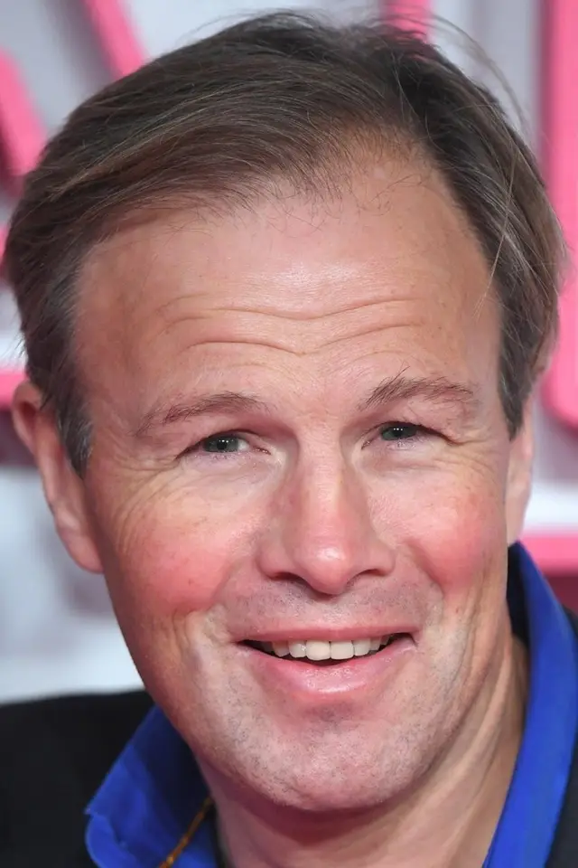 Zdjęcie  (Tom Bradby)
