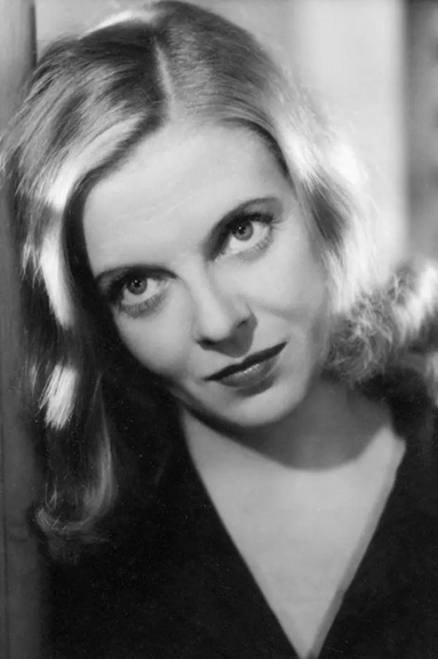 Zdjęcie  (Regina Linnanheimo)