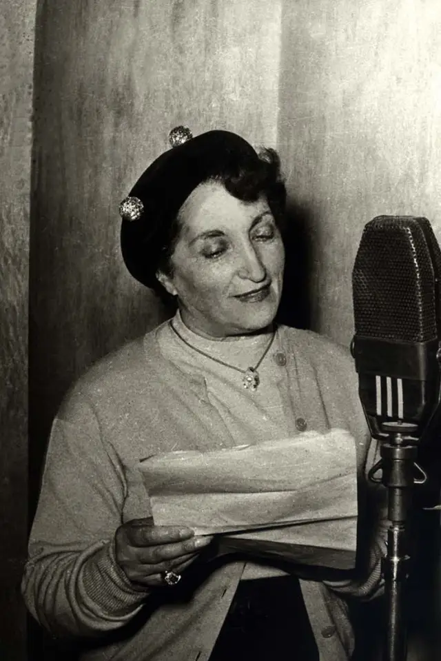 Zdjęcie  (Eleni Halkousi)