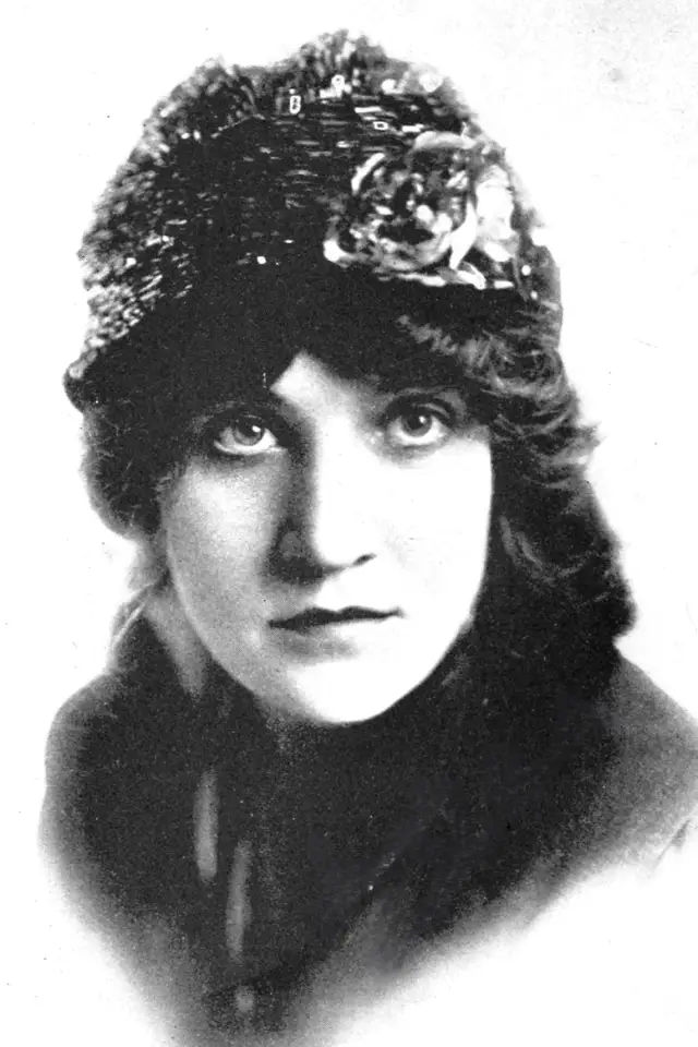 Zdjęcie  (Pauline Bush)