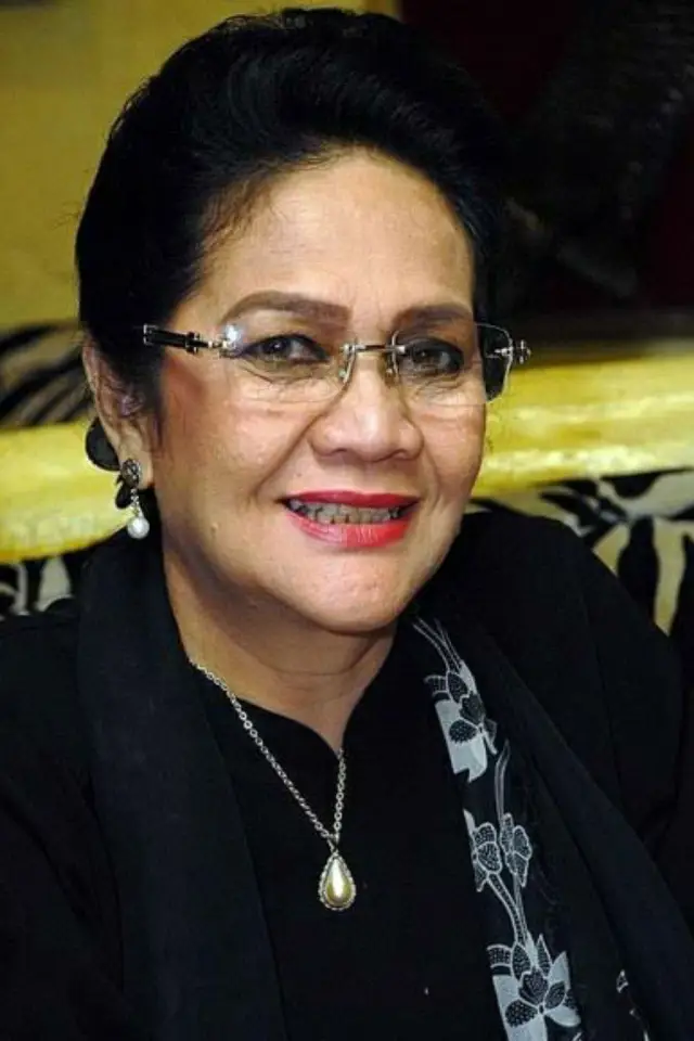 Zdjęcie  (Rina Hasyim)
