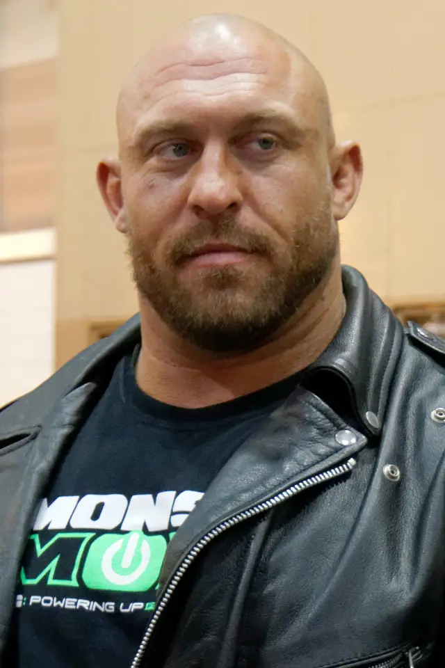 Zdjęcie  (Ryan Reeves)