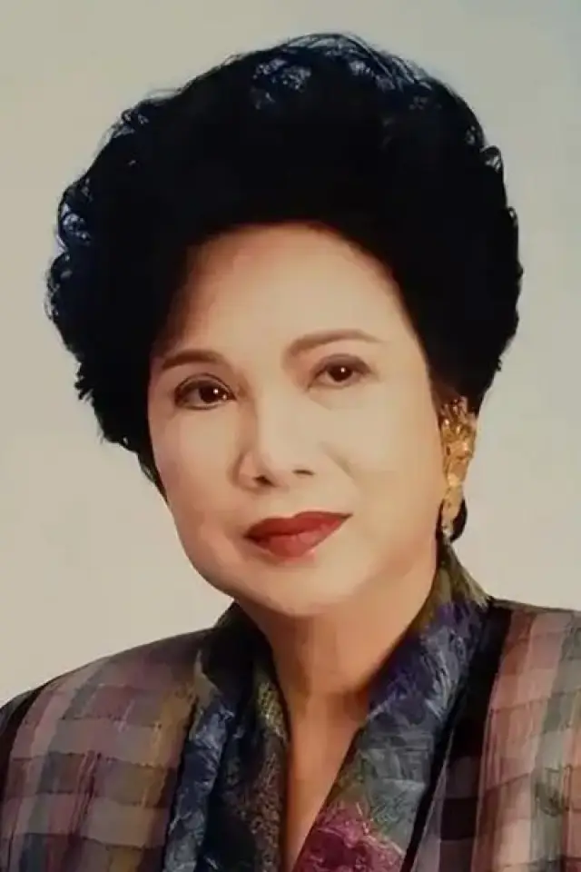 Zdjęcie  (Lily Leung Shun-Yin)