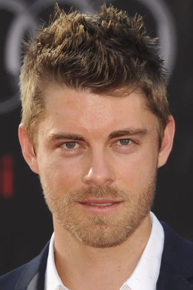Zdjęcie  (Luke Mitchell)