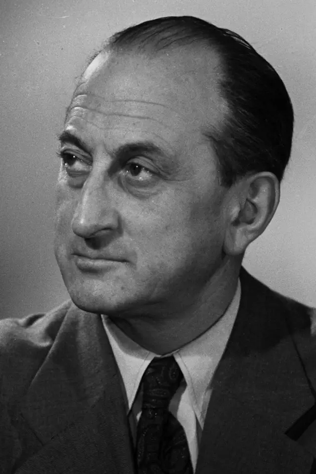Zdjęcie  (Mikhail Romm)