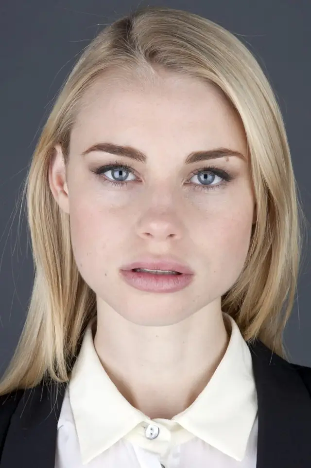 Zdjęcie Luci Fry (Lucy Fry)