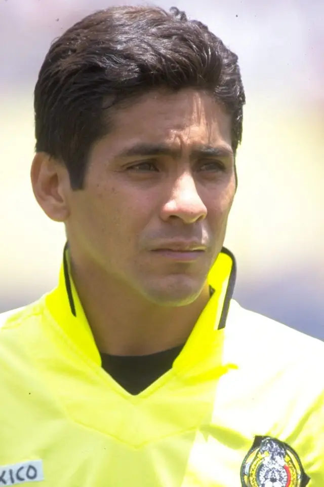 Zdjęcie  (Jorge Campos)