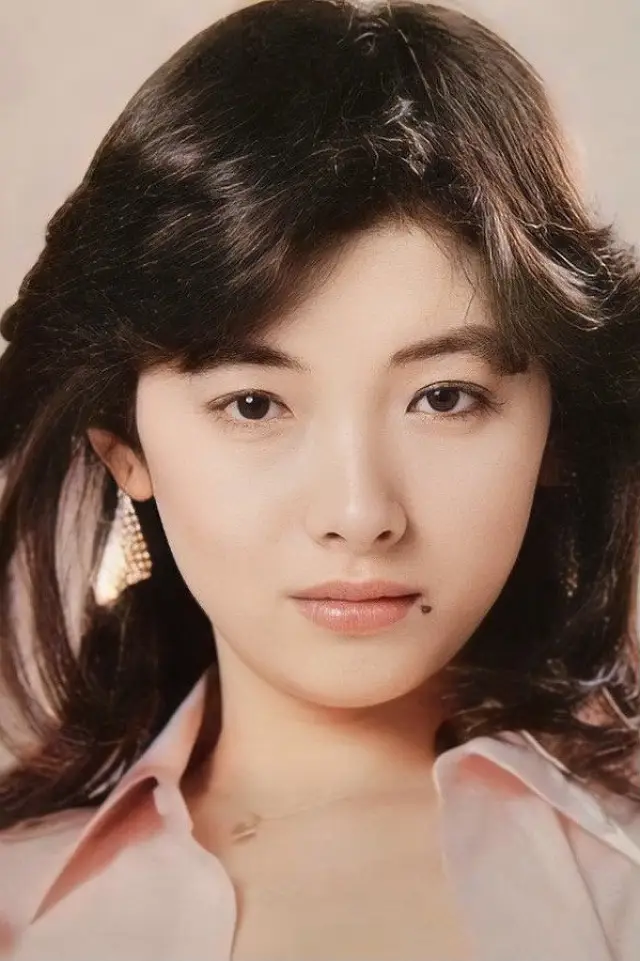 Zdjęcie  (Mina Asami)