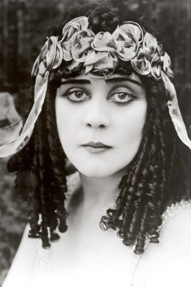 Zdjęcie  (Theda Bara)