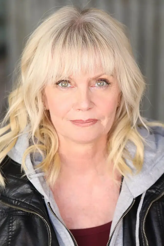 Zdjęcie Dżenifer Edvardz (Jennifer Edwards)
