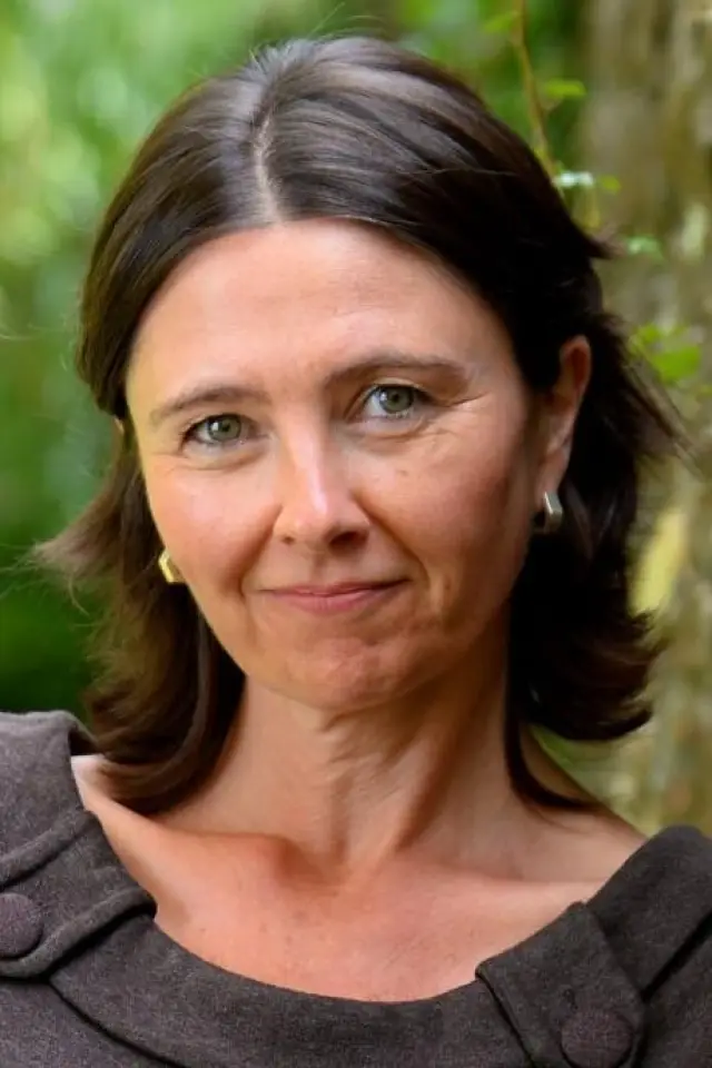 Zdjęcie  (Noni Lewis)