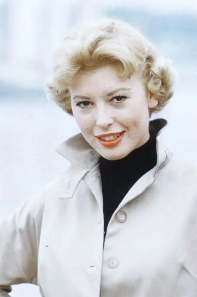 Zdjęcie  (Barbara Ruick)