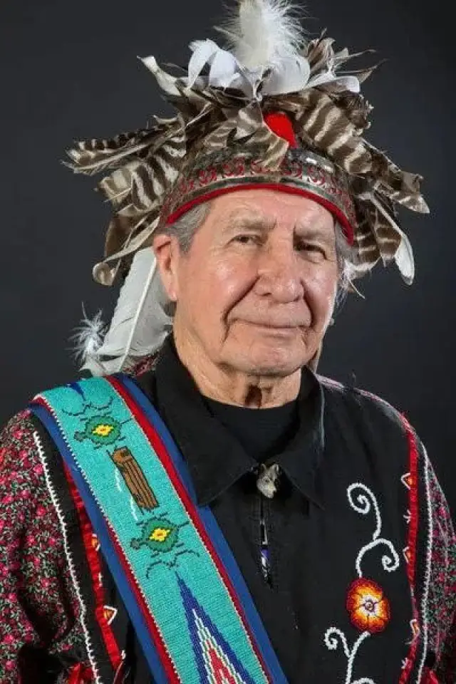Zdjęcie  (Oren R. Lyons)