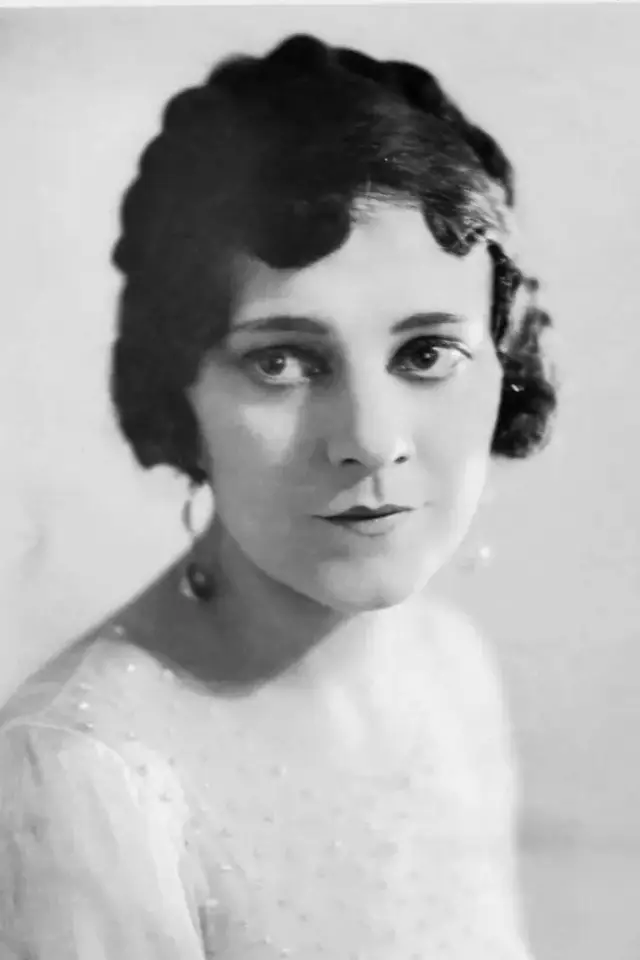 Zdjęcie  (Mabel Julienne Scott)