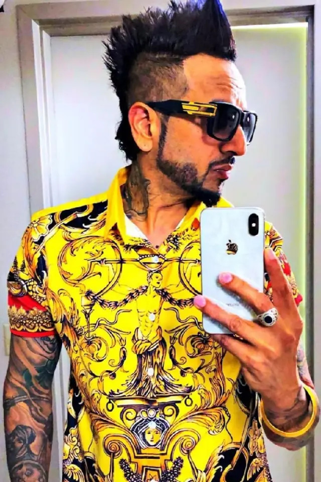 Zdjęcie  (Jazzy B)