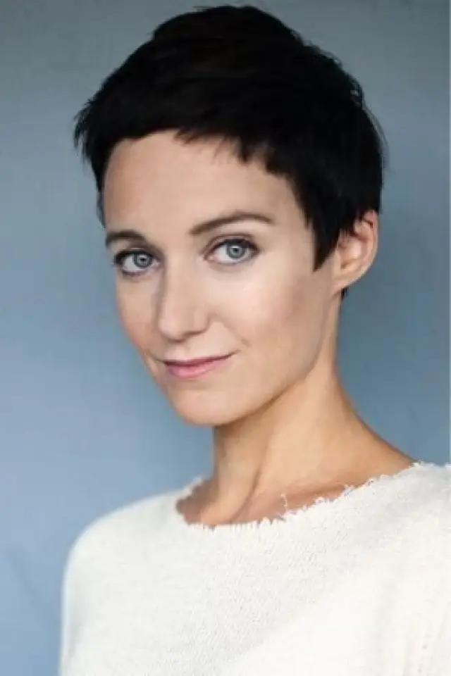 Zdjęcie  (Polly Maberly)
