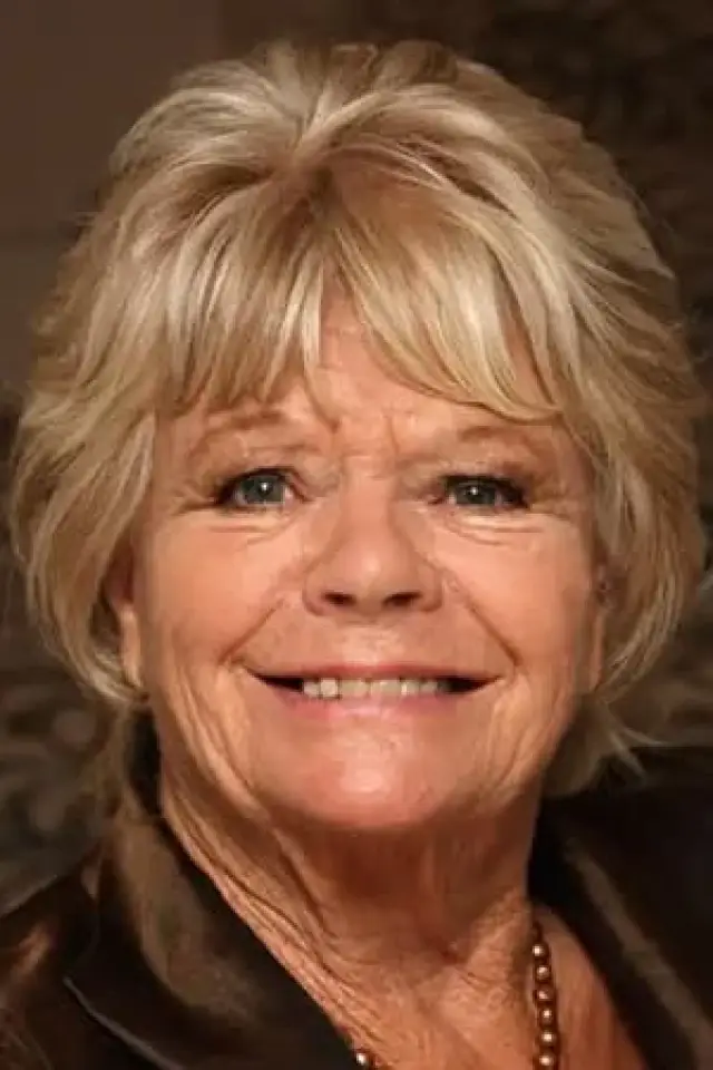 Zdjęcie  (Judith Chalmers)