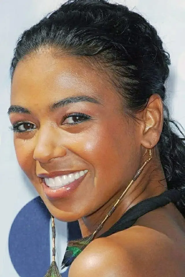 Zdjęcie  (Ananda Lewis)